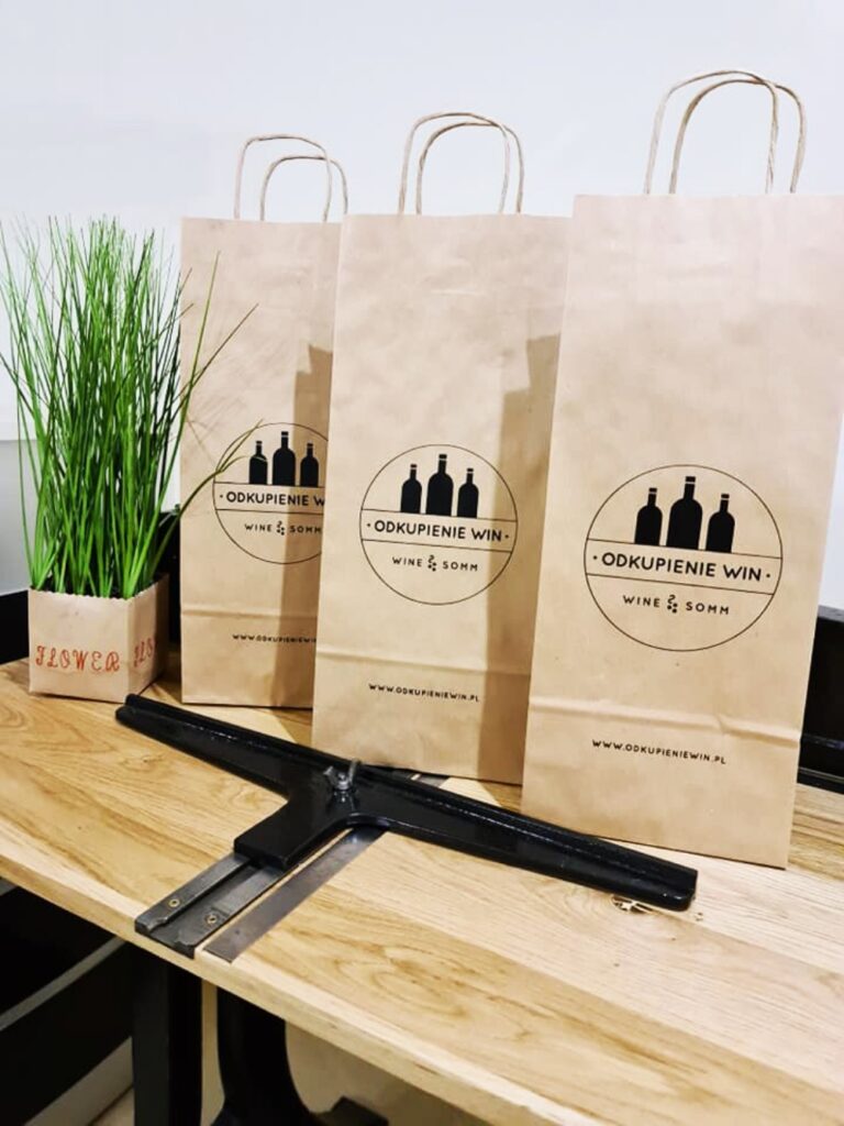 custom printed paper bag